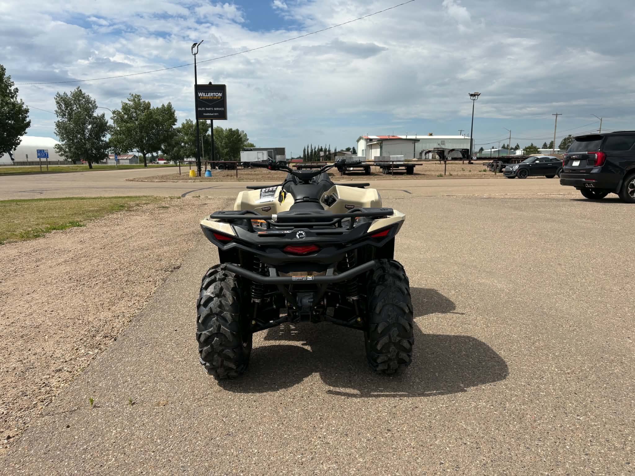 2026 Can Am Outlander PRO XU HD7