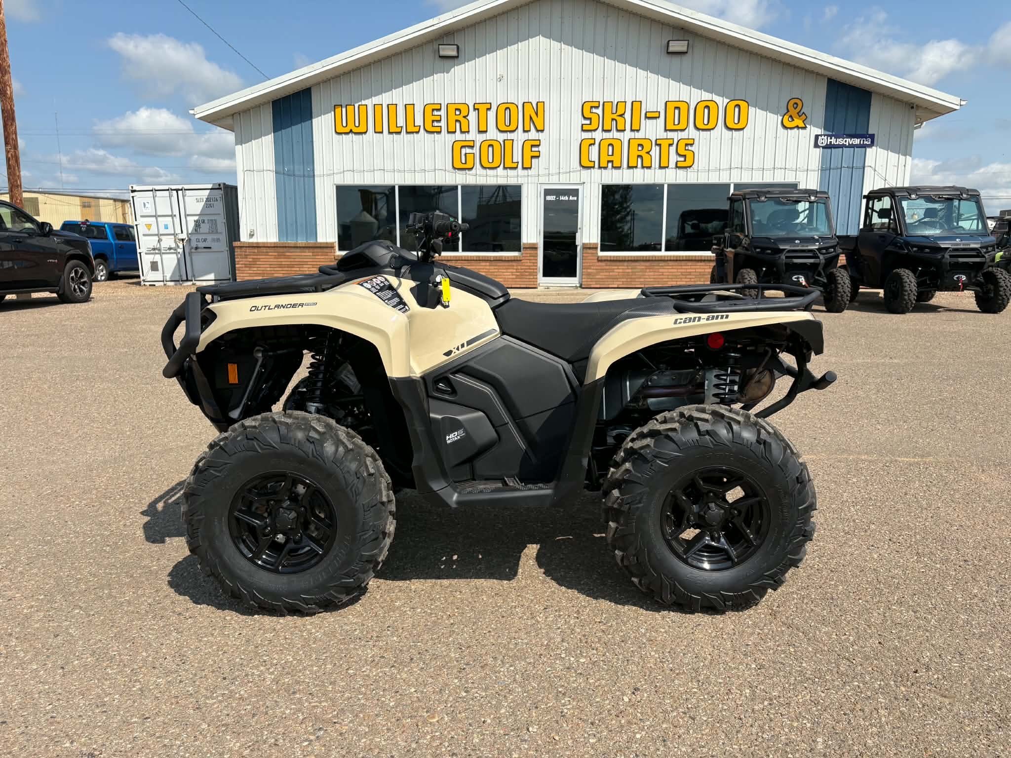 2026 Can Am Outlander PRO XU HD5