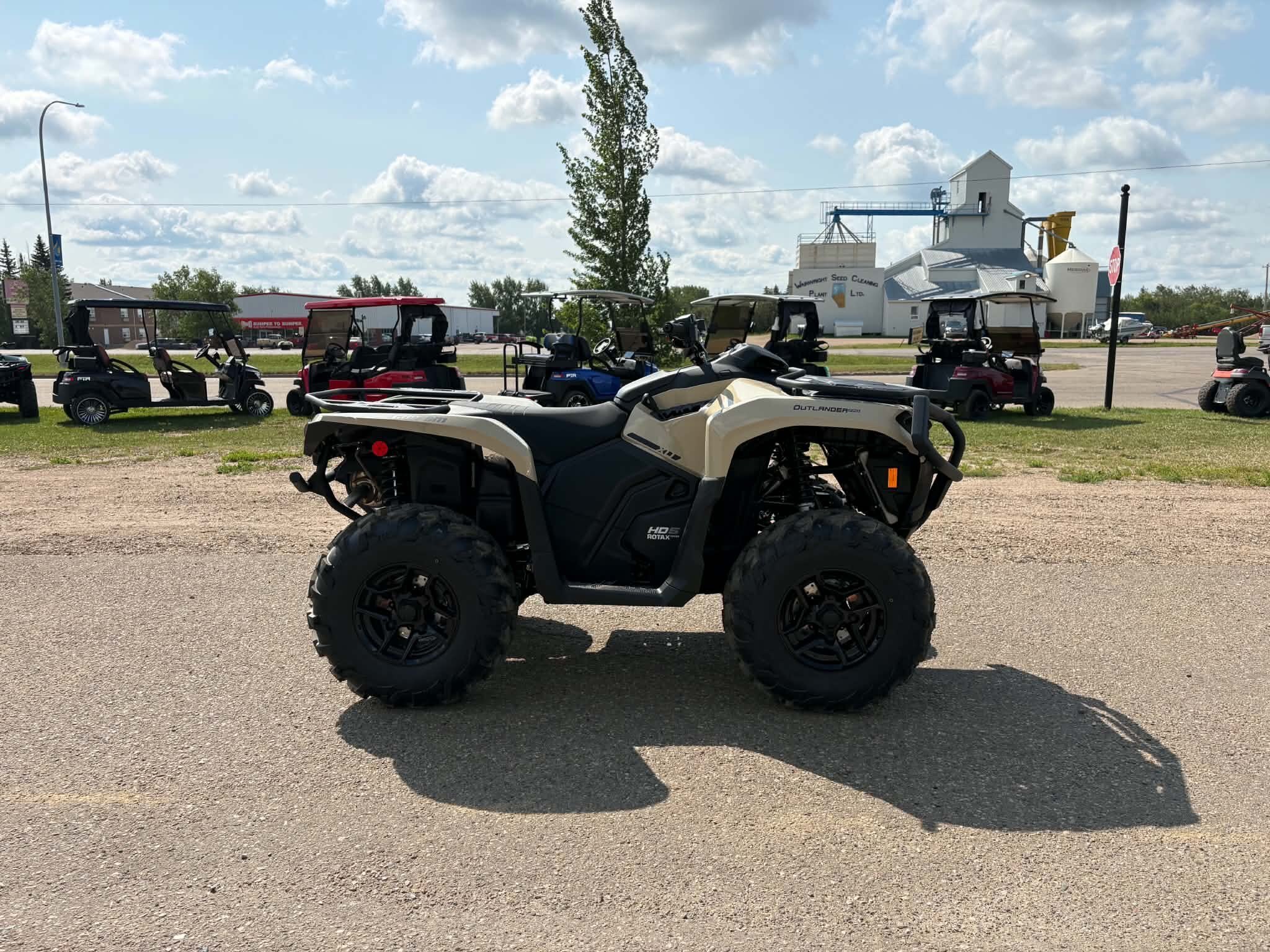 2026 Can Am Outlander PRO XU HD5