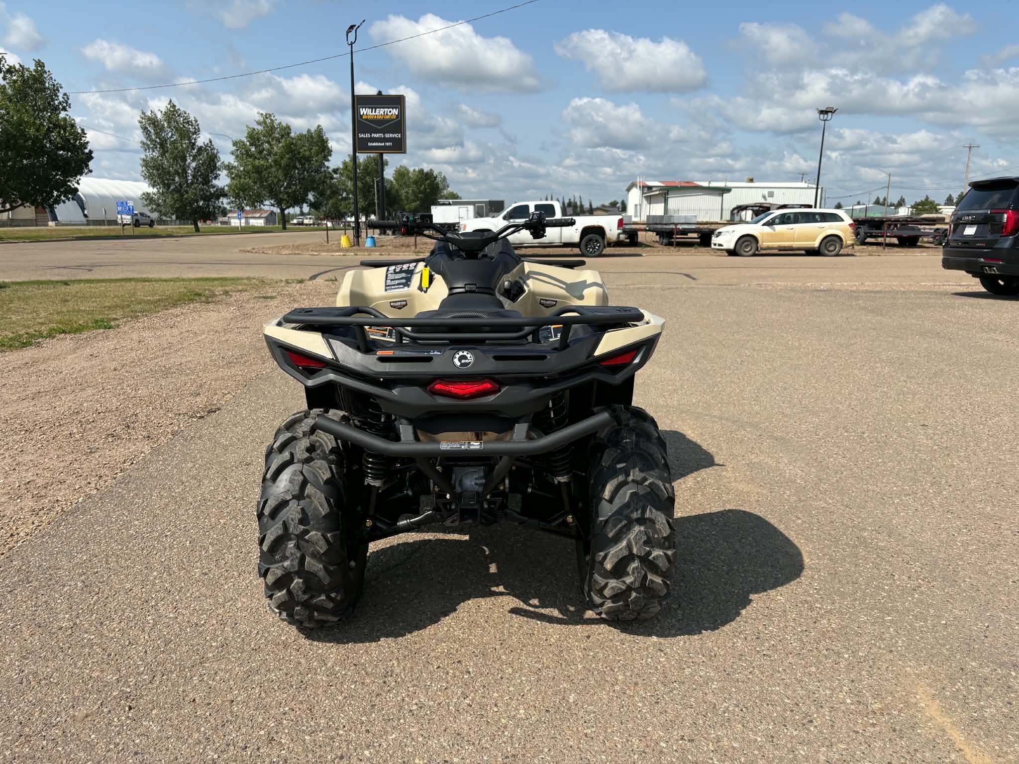 2026 Can Am Outlander PRO XU HD5
