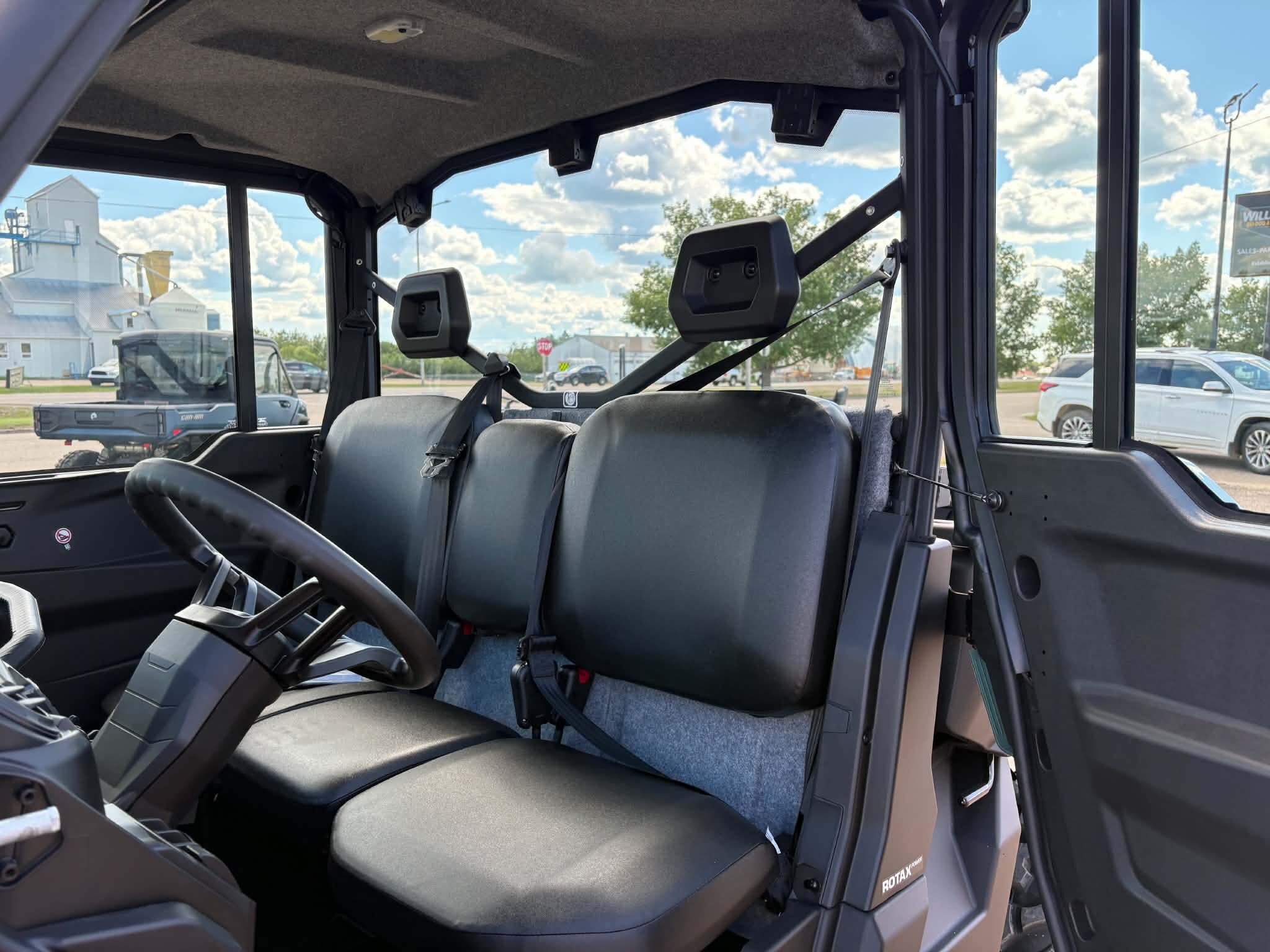 2026 Can Am Defender HD10 DPS CAB