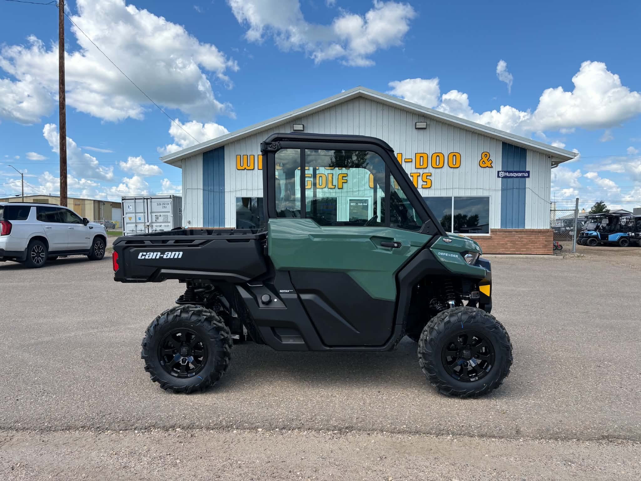 2026 Can Am Defender HD10 DPS CAB