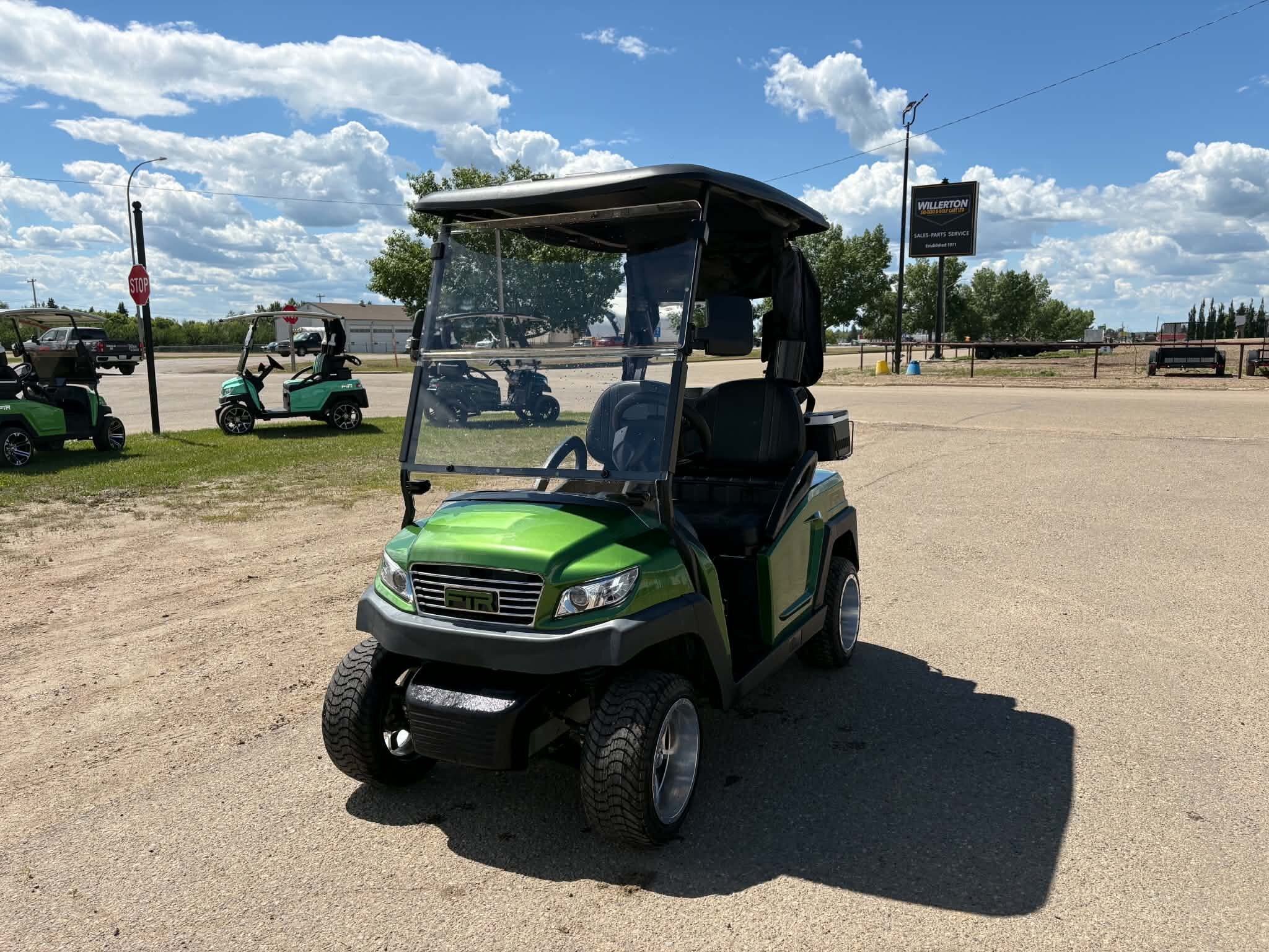 Pre Owned 2022 FTR Model 1 Lithium Golf Cart