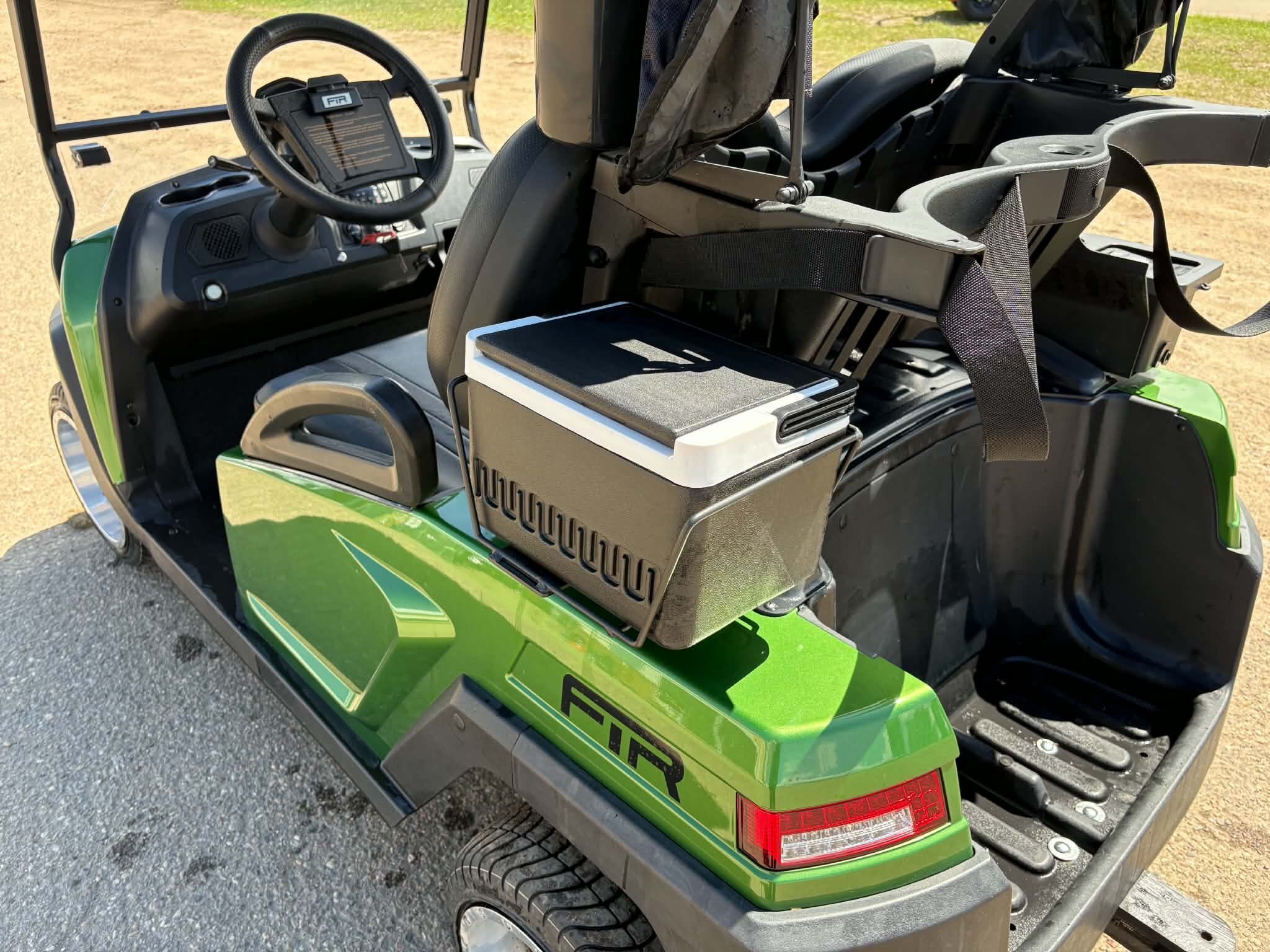 Pre Owned 2022 FTR Model 1 Lithium Golf Cart