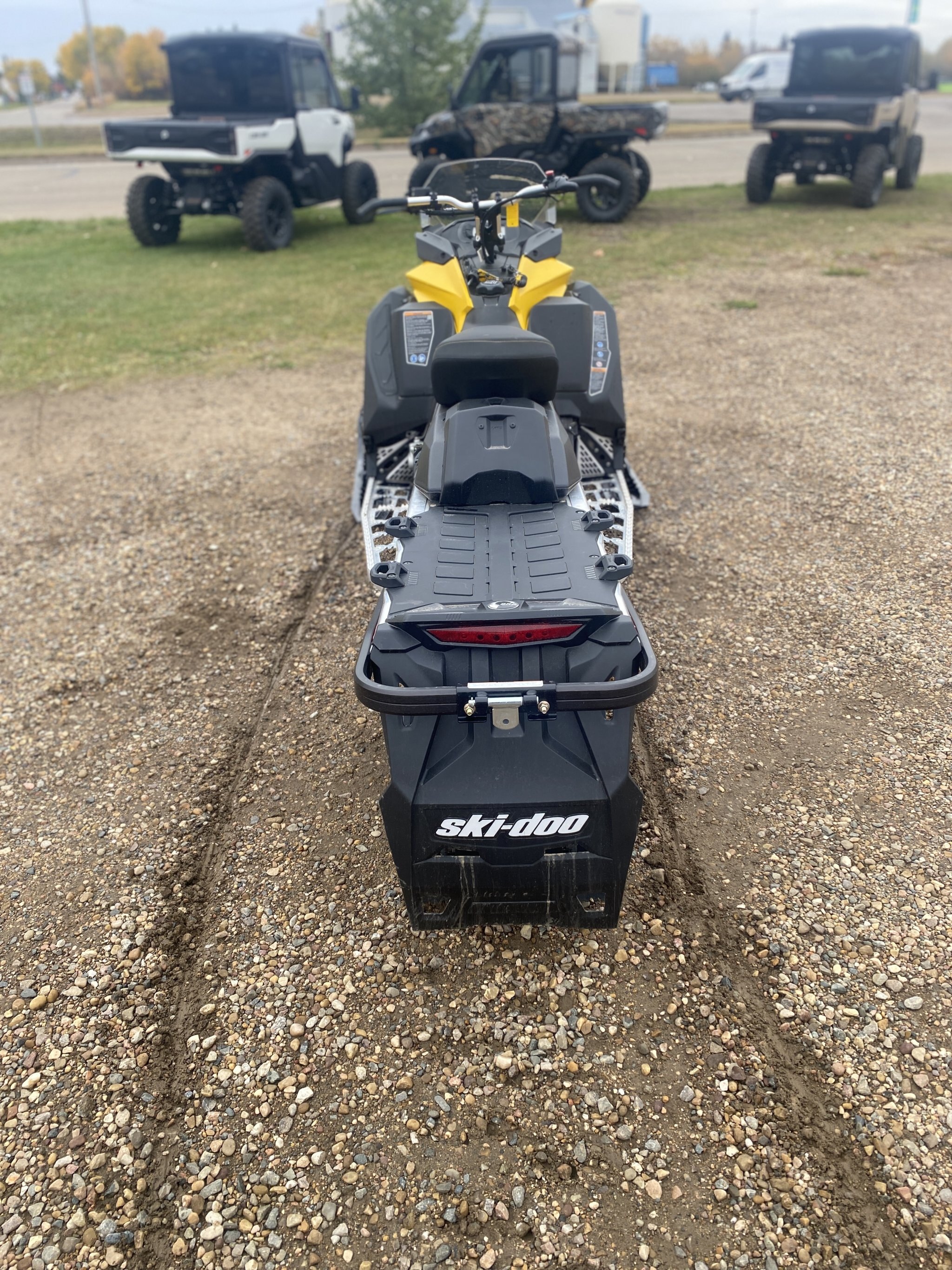 DEMO 2025 Ski Doo Backcountry Sport 146 2.0 ES 600 EFI