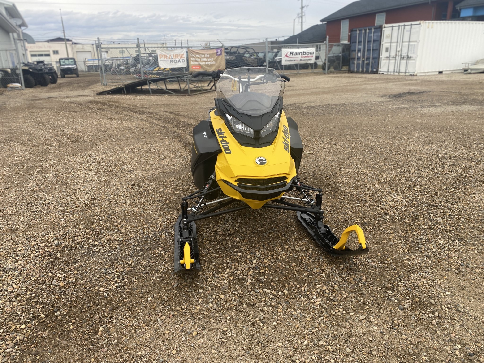 DEMO 2025 Ski Doo Backcountry Sport 146 2.0 ES 600 EFI