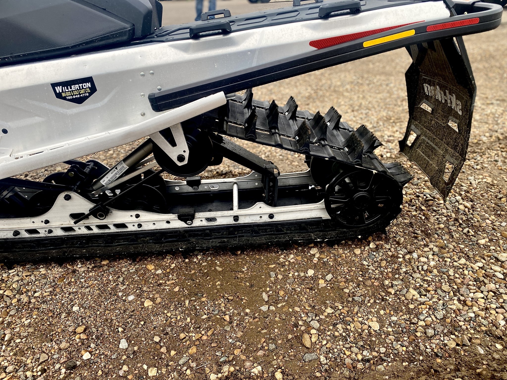 DEMO 2025 Ski Doo Backcountry Sport 146 2.0 ES 600 EFI