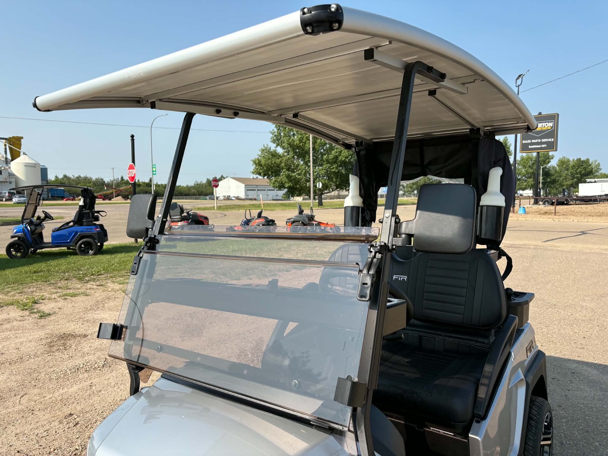 Pre Owned 2025 FTR Model 2 Solar Drive Lithium Golf Cart