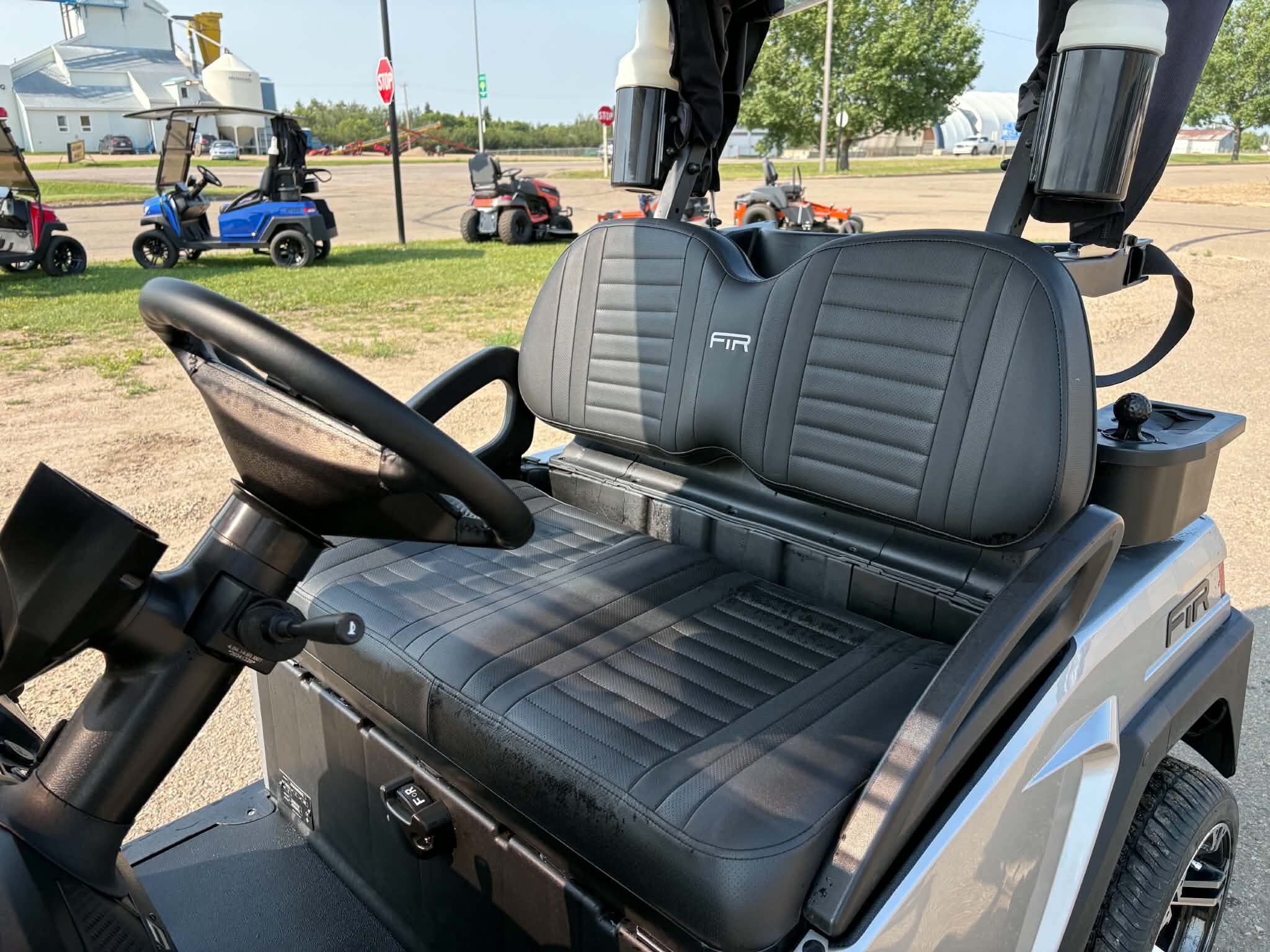 Pre Owned 2025 FTR Model 2 Solar Drive Lithium Golf Cart