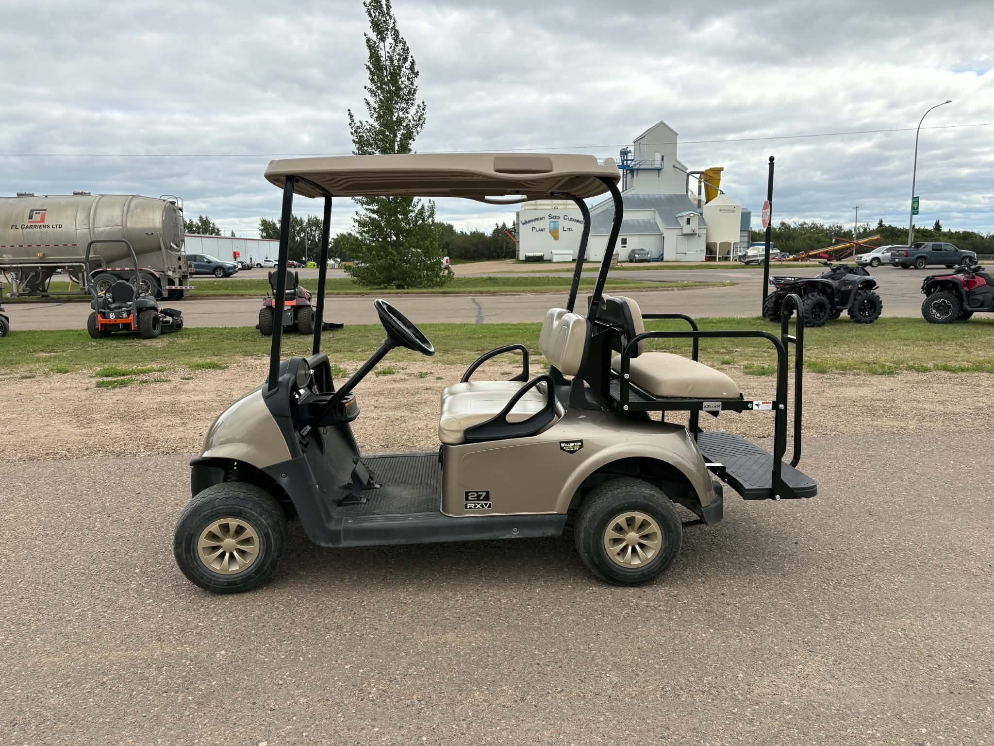 Pre Owned 2019 EZGO RXV Lithium Battery W/ 2 Up Seat