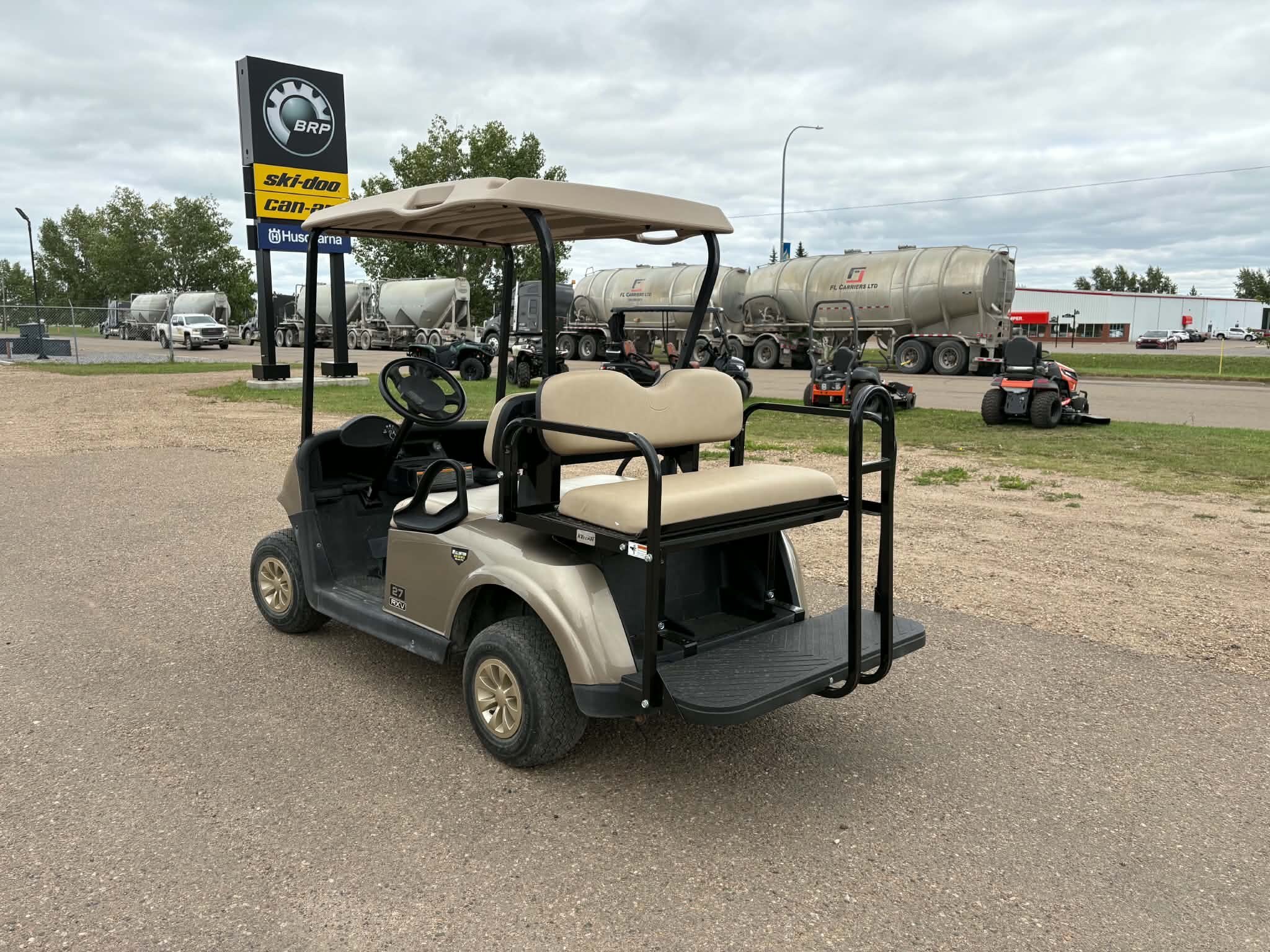 Pre Owned 2019 EZGO RXV Lithium Battery W/ 2 Up Seat