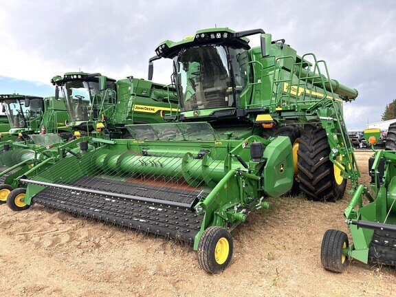 2023 John Deere X9 1100