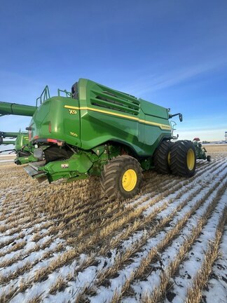 2023 John Deere X9 1100