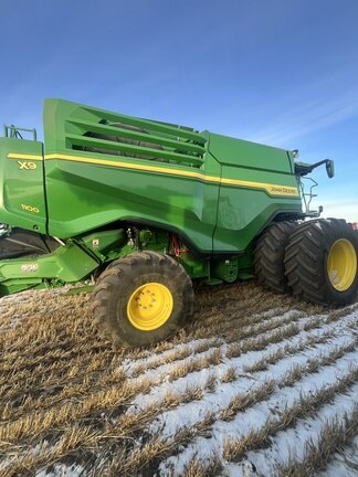 2023 John Deere X9 1100