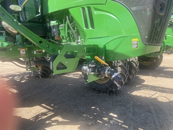 2018 John Deere R4038