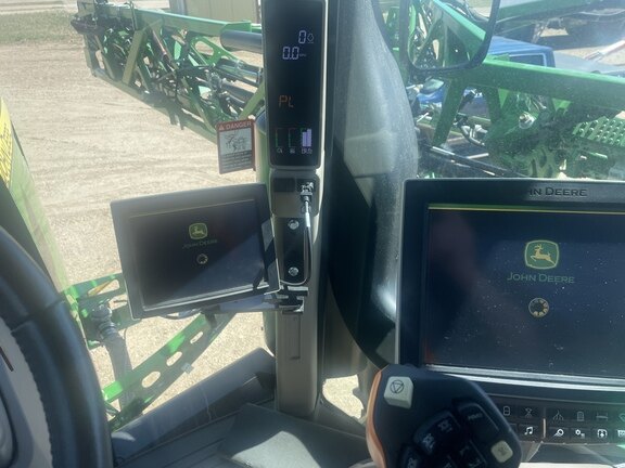 2018 John Deere R4038