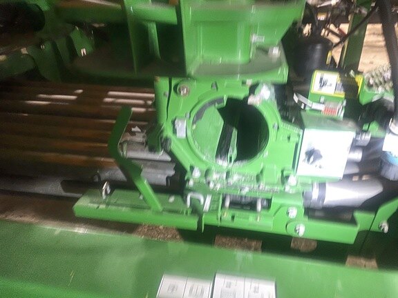 2021 John Deere P556