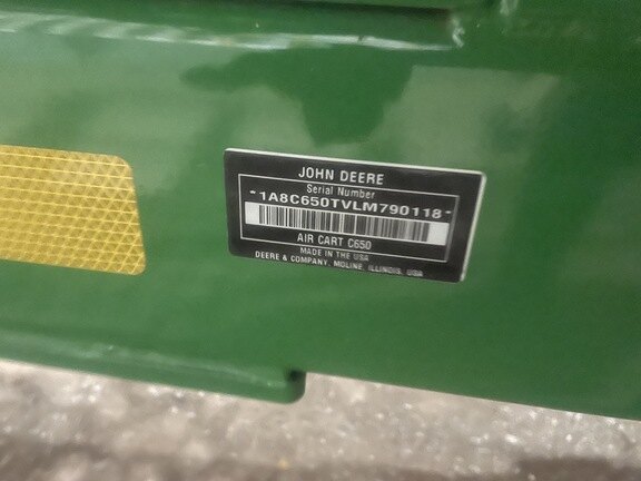 2021 John Deere P556