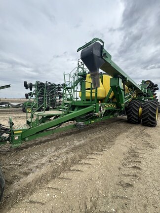 2022 John Deere N560F