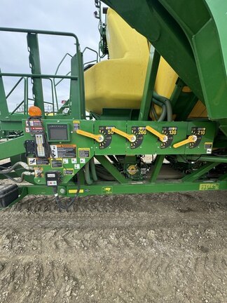 2022 John Deere N560F