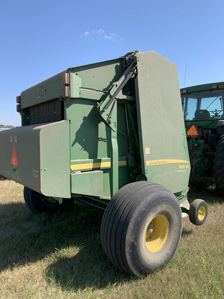 2017 John Deere 569