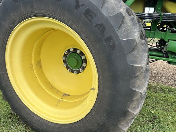 2013 John Deere 1870