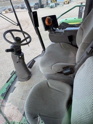 2017 John Deere S690