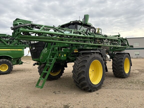 2023 John Deere 616R