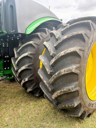 2022 John Deere 9R 640