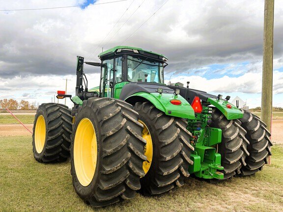 2022 John Deere 9R 640