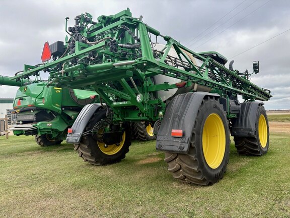 2022 John Deere 616R