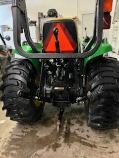 2017 John Deere 3038E