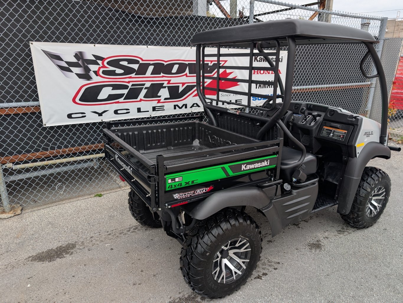 2025 Kawasaki MULE SX 4x4 XC LE