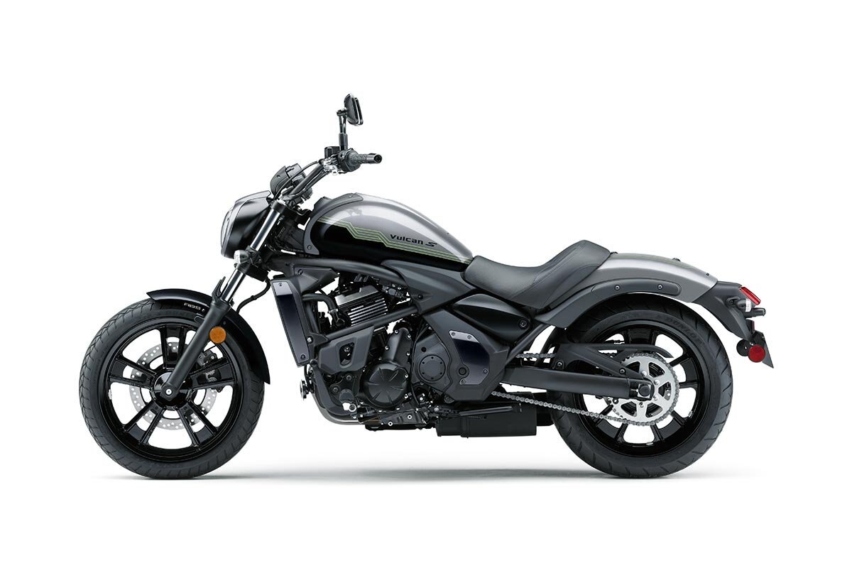 2026 Kawasaki VULCAN S Metallic Graphite Gray / Metallic Spark Black