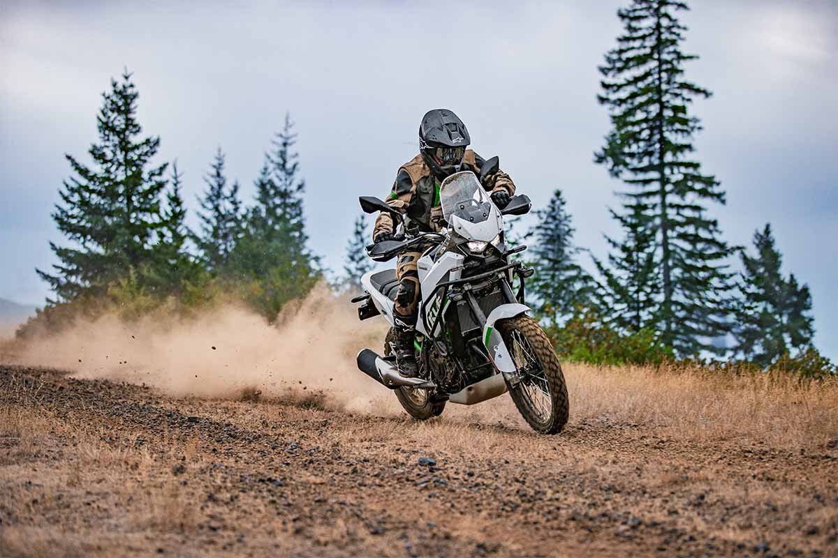 2026 Kawasaki KLE500 SE Pearl Storm Gray