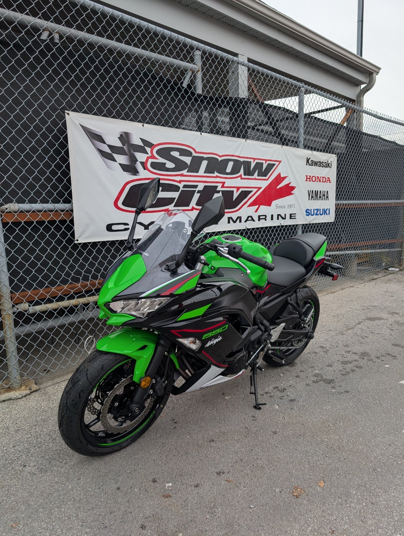 2022 NINJA 650 KRT NON ABS