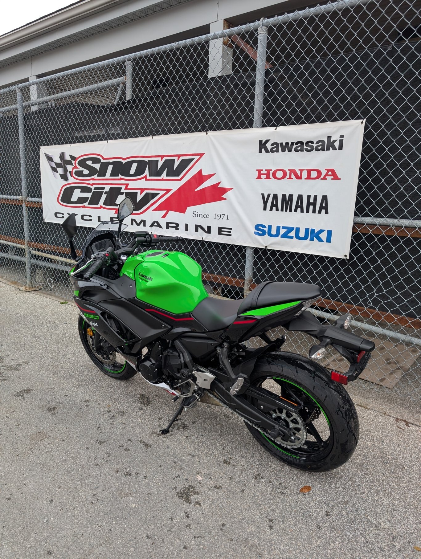 2022 NINJA 650 KRT NON ABS