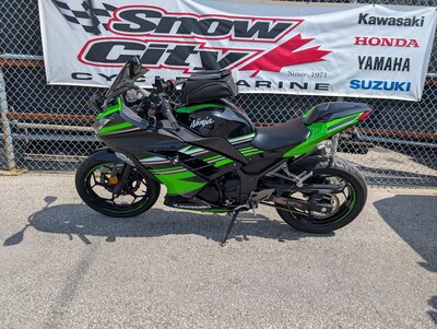 2016 Kawasaki Ninja 300 ABS
