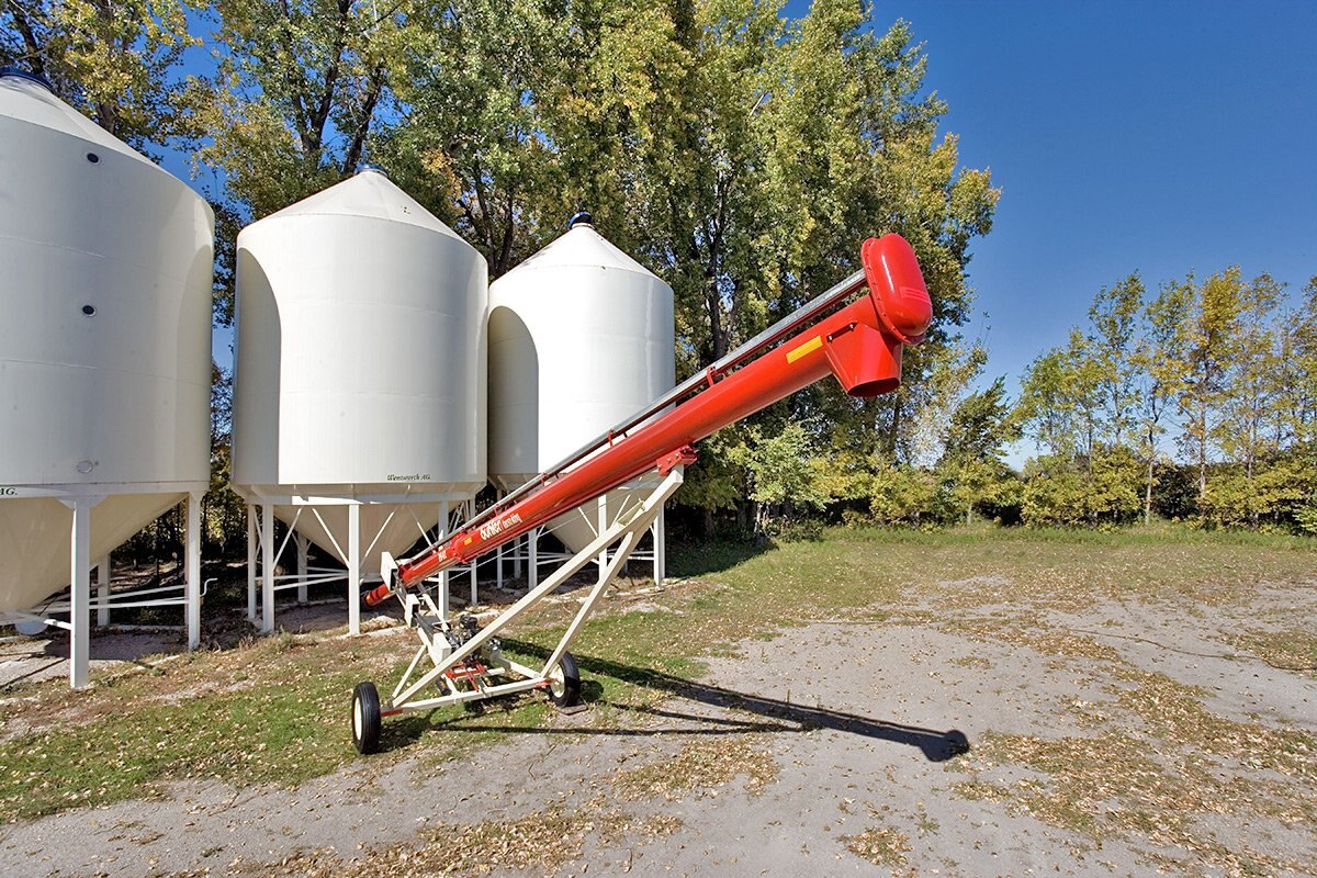Farm king CONVENTIONAL AUGER / TRUCK LOADER Models 8, 10 And 13