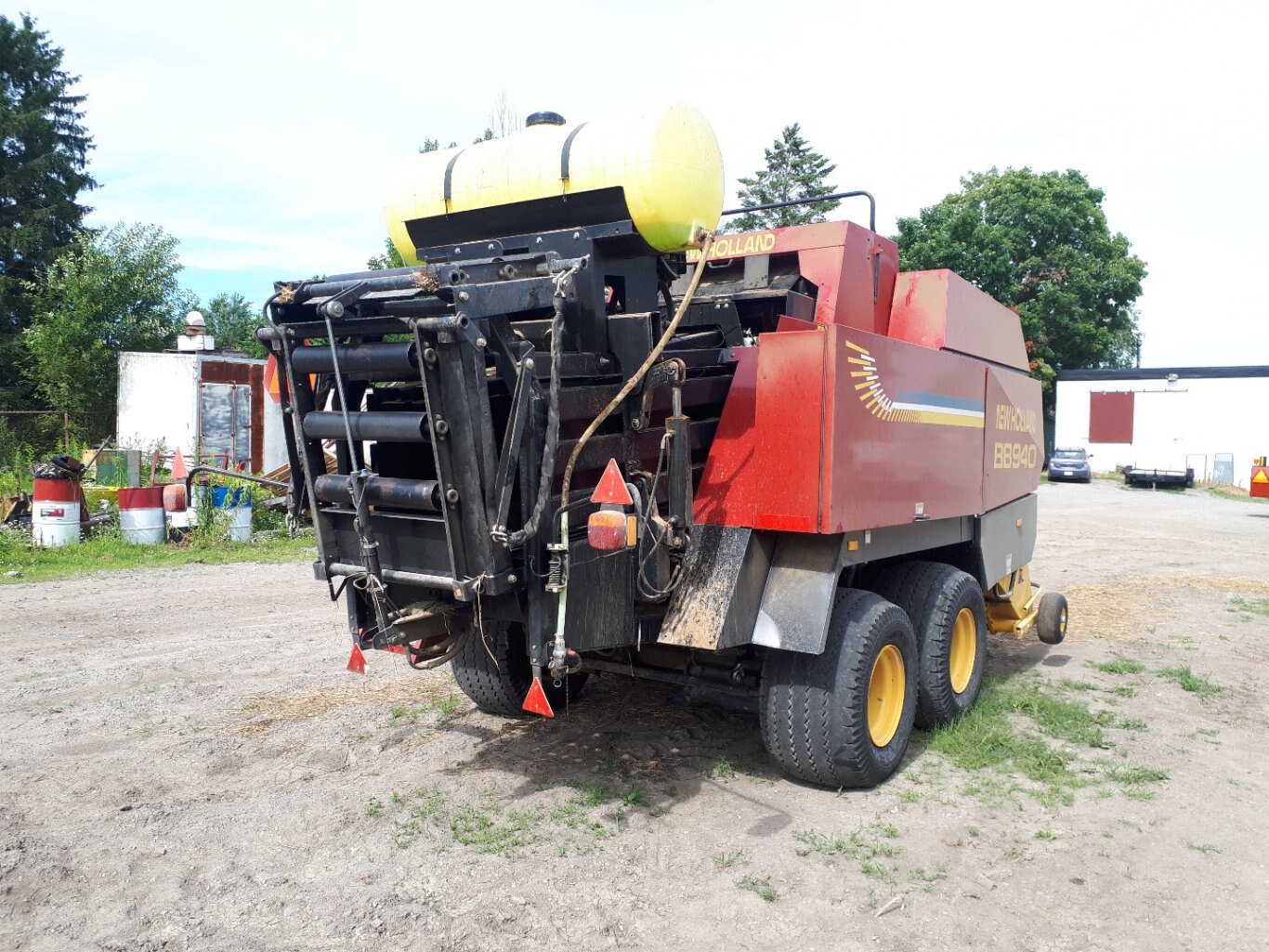 2003 New Holland BB940