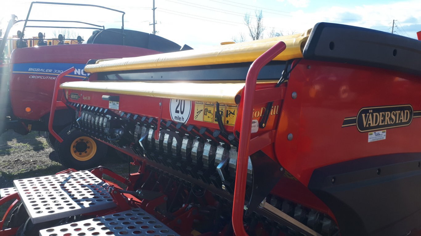 New/Demo Vaderstad Rapid RD 300C