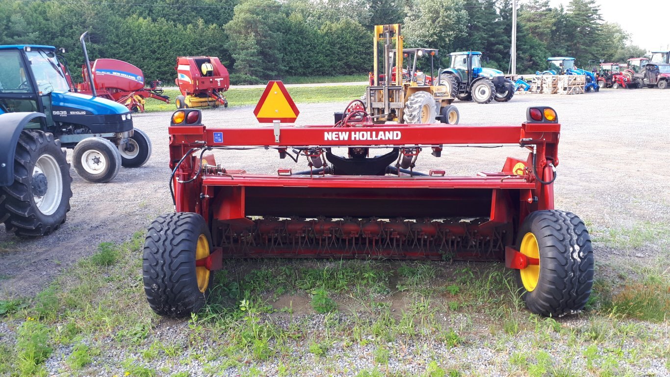 New Holland 312 discbine