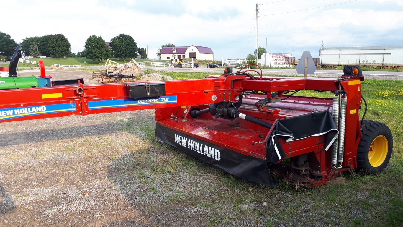 New Holland 312 discbine