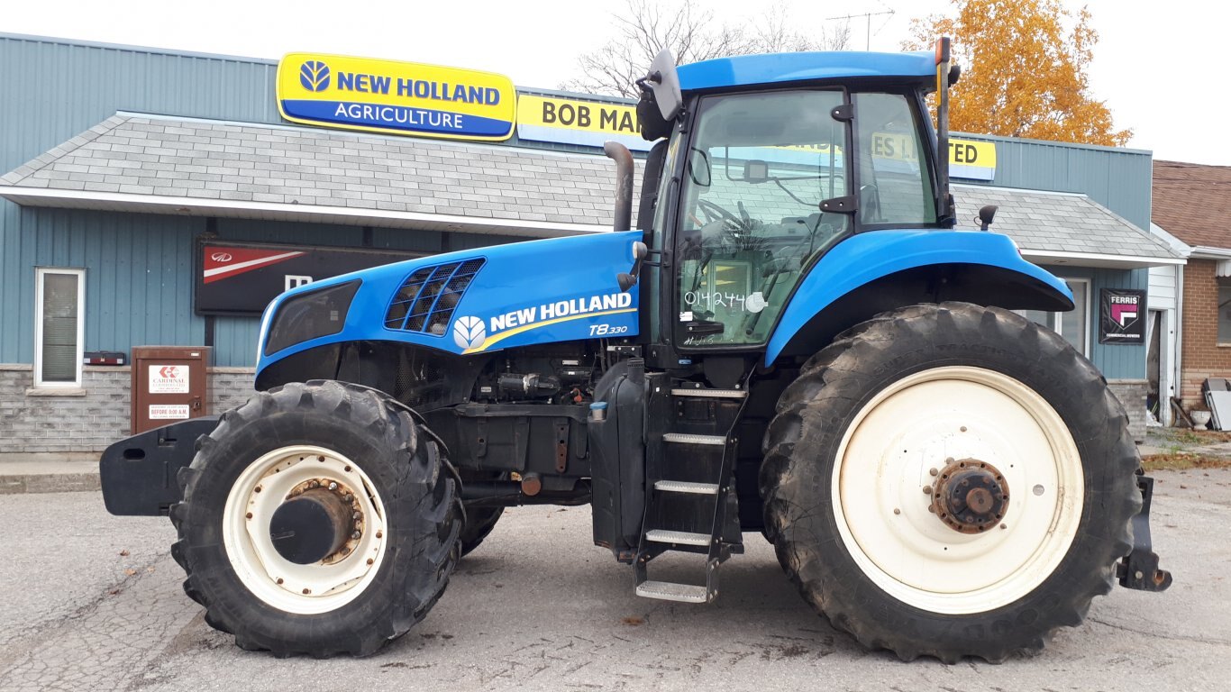 2011 New Holland T8.330