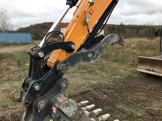 Hyundai HX145LCRD excavator