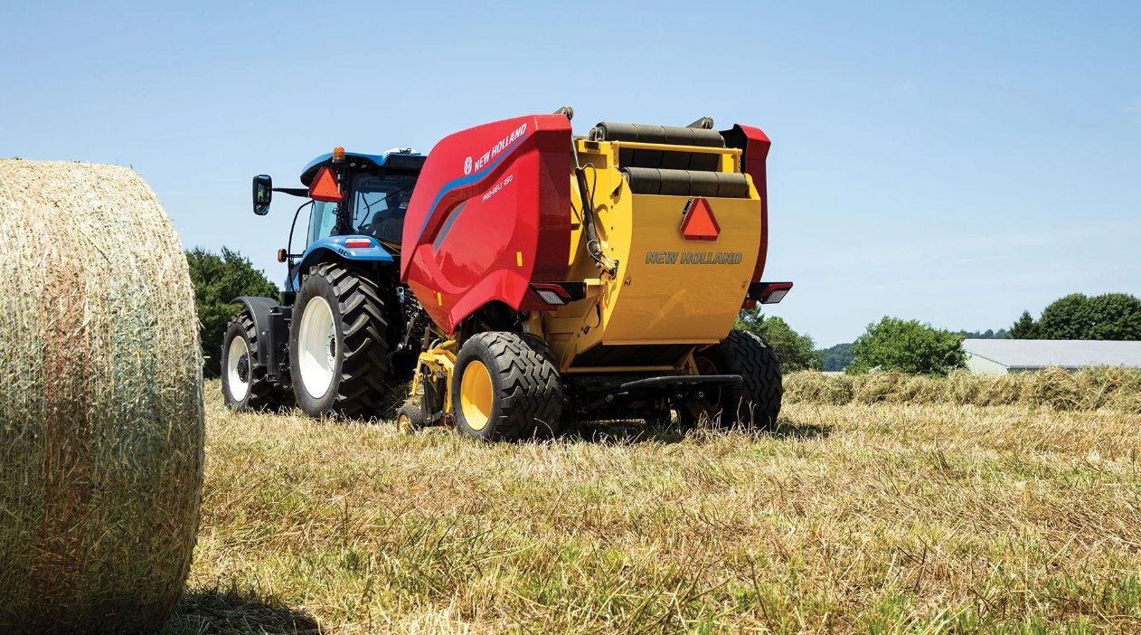 New Holland Pro Belt™ Round Balers Pro Belt™ 450 SuperFeed™