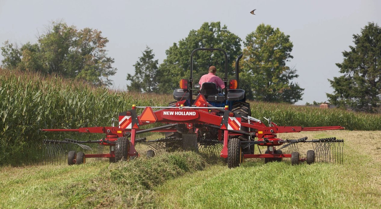 New Holland ProRotor™ Rotary Rakes ProRotor™ 3114