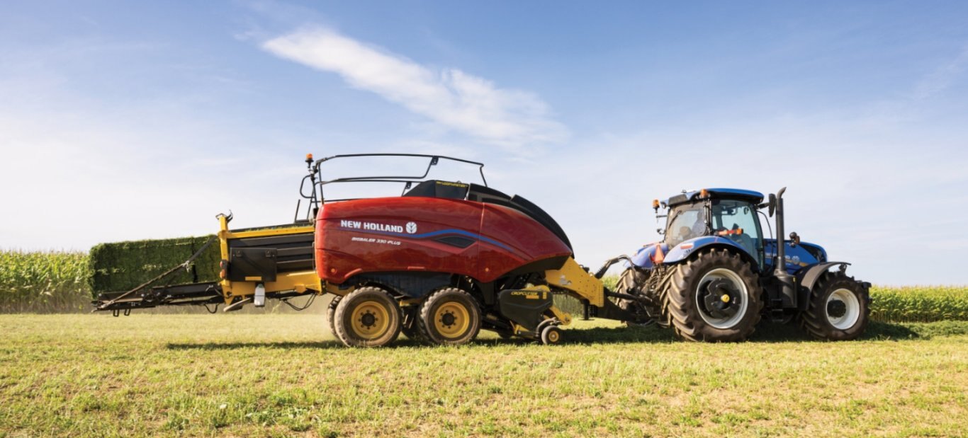 New Holland BigBaler PLUS Large Square Balers BigBaler 340 PLUS CropCutter® Rotor Cutter