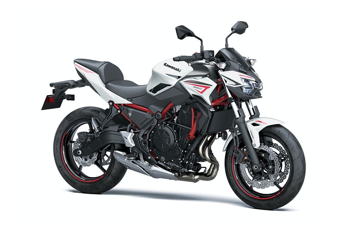 2023 Kawasaki Z650 METALLIC PHANTOM SILVER / METALLIC CARBON GRAY