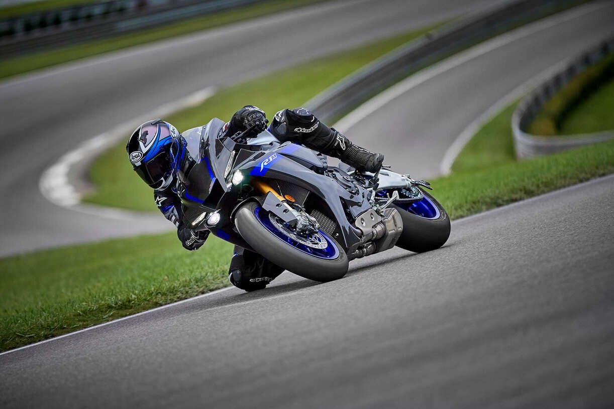 Yamaha YZF R1M